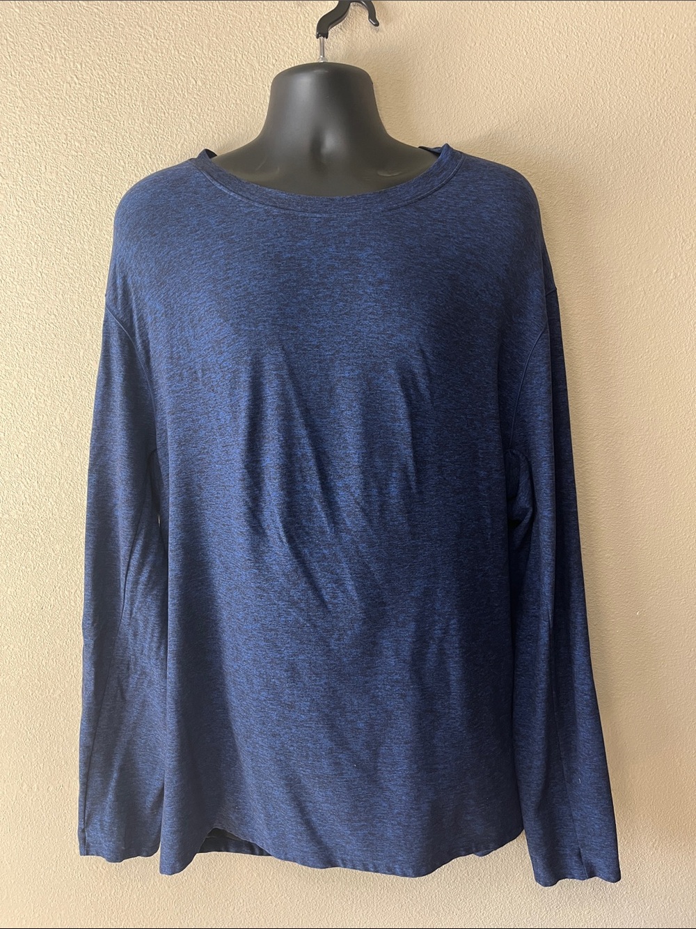 Men's Lululemon Blue Athletic Shirt